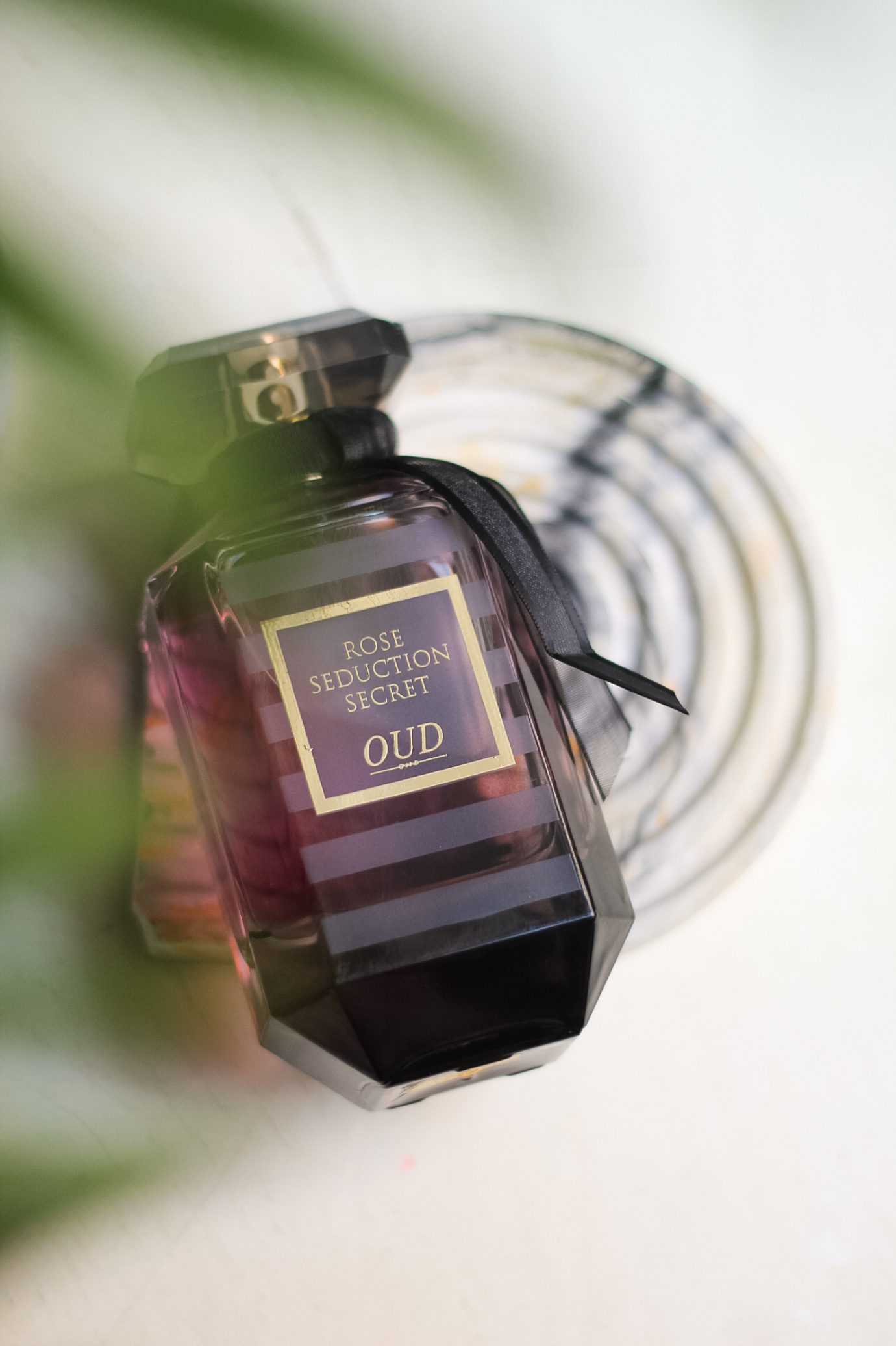  عطر بامبشل عود ویکتوریا سکرت 100 میل ROSE SEDUCTION SECRET OUD 