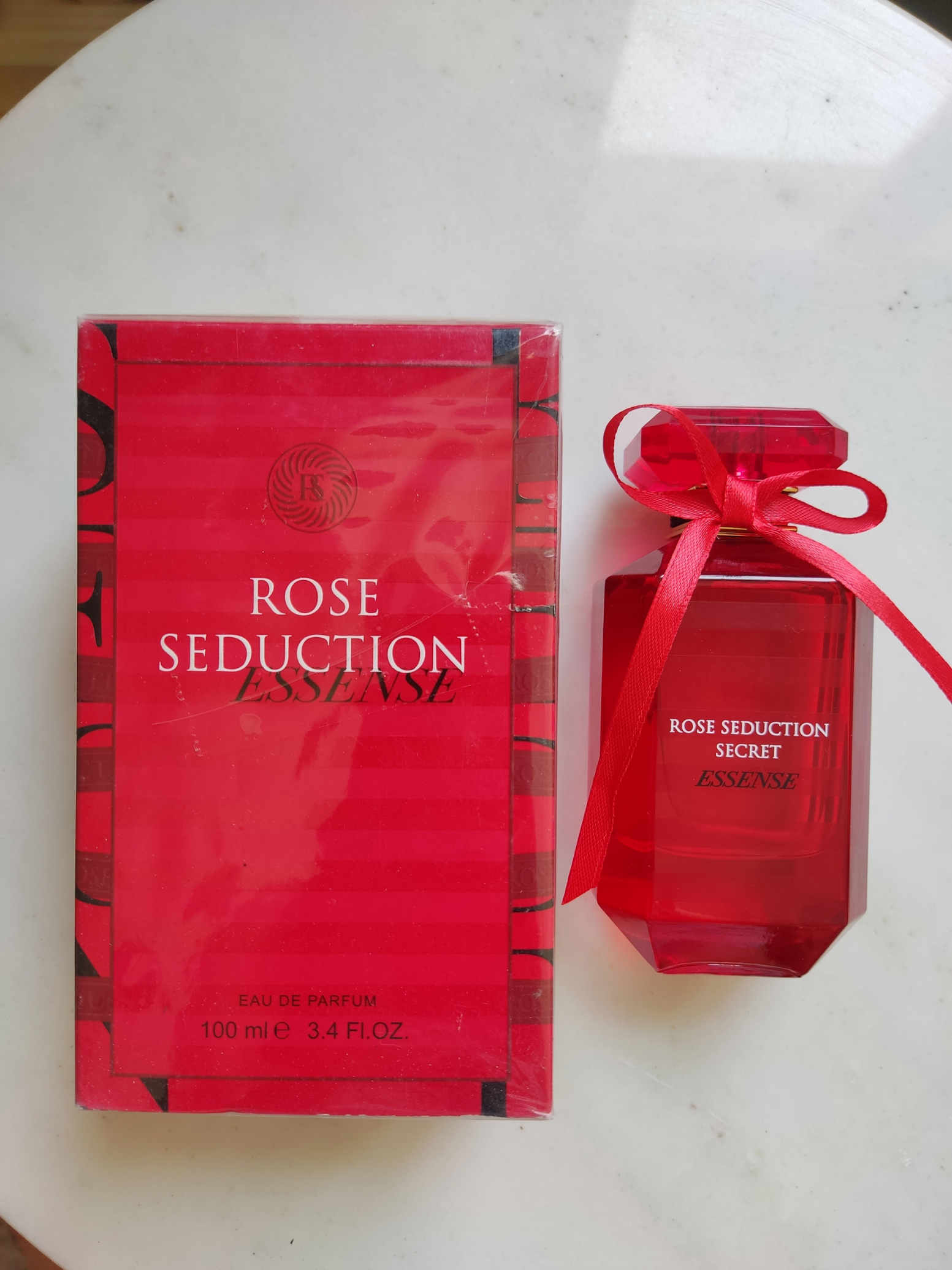  عطر بامبشل اینتنس ویکتوریا سکرت 100 میل ROSE SEDUCTION SECRET ESSENSE 