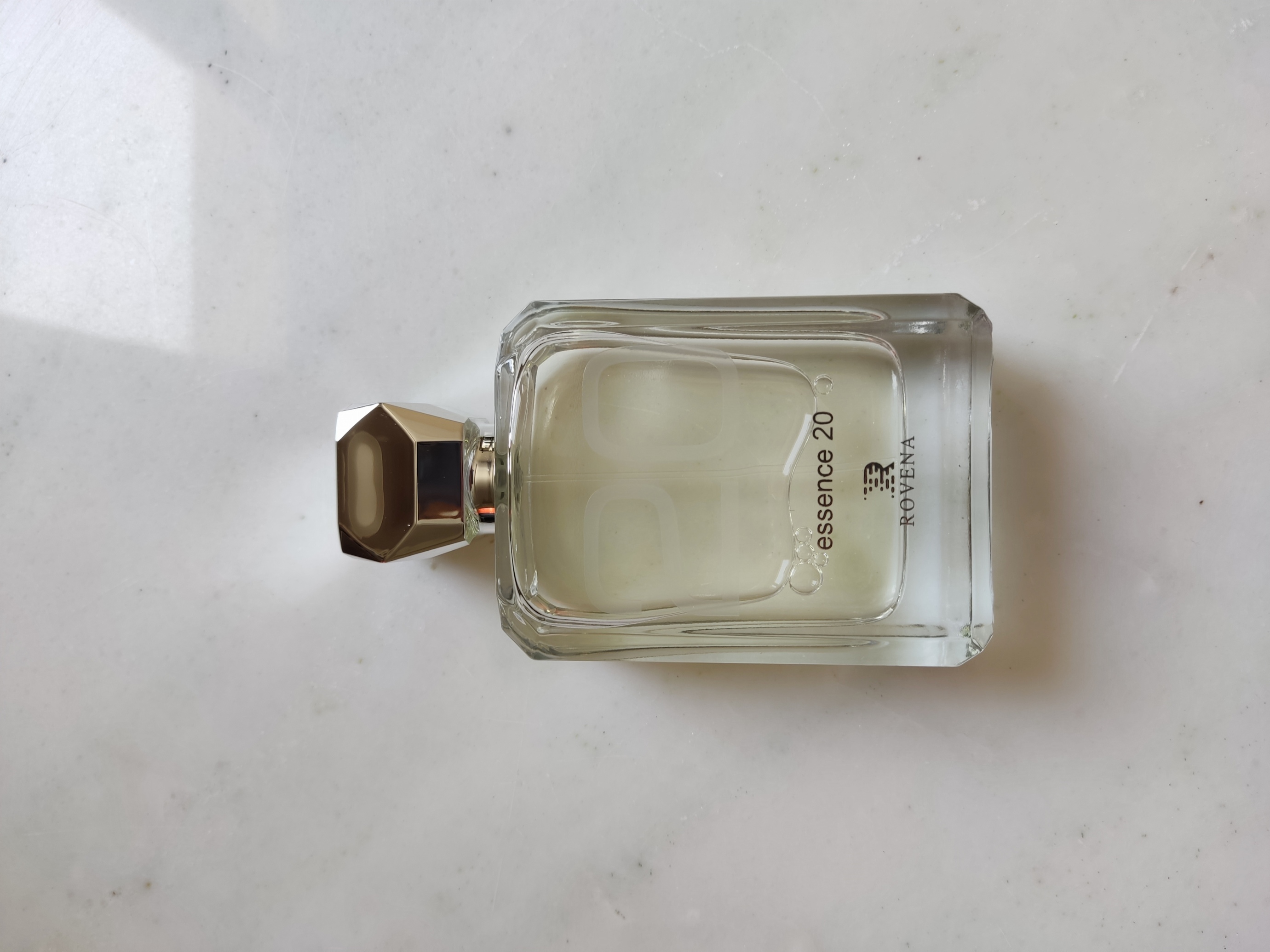  عطر مولکول 02 روونا essence 20 