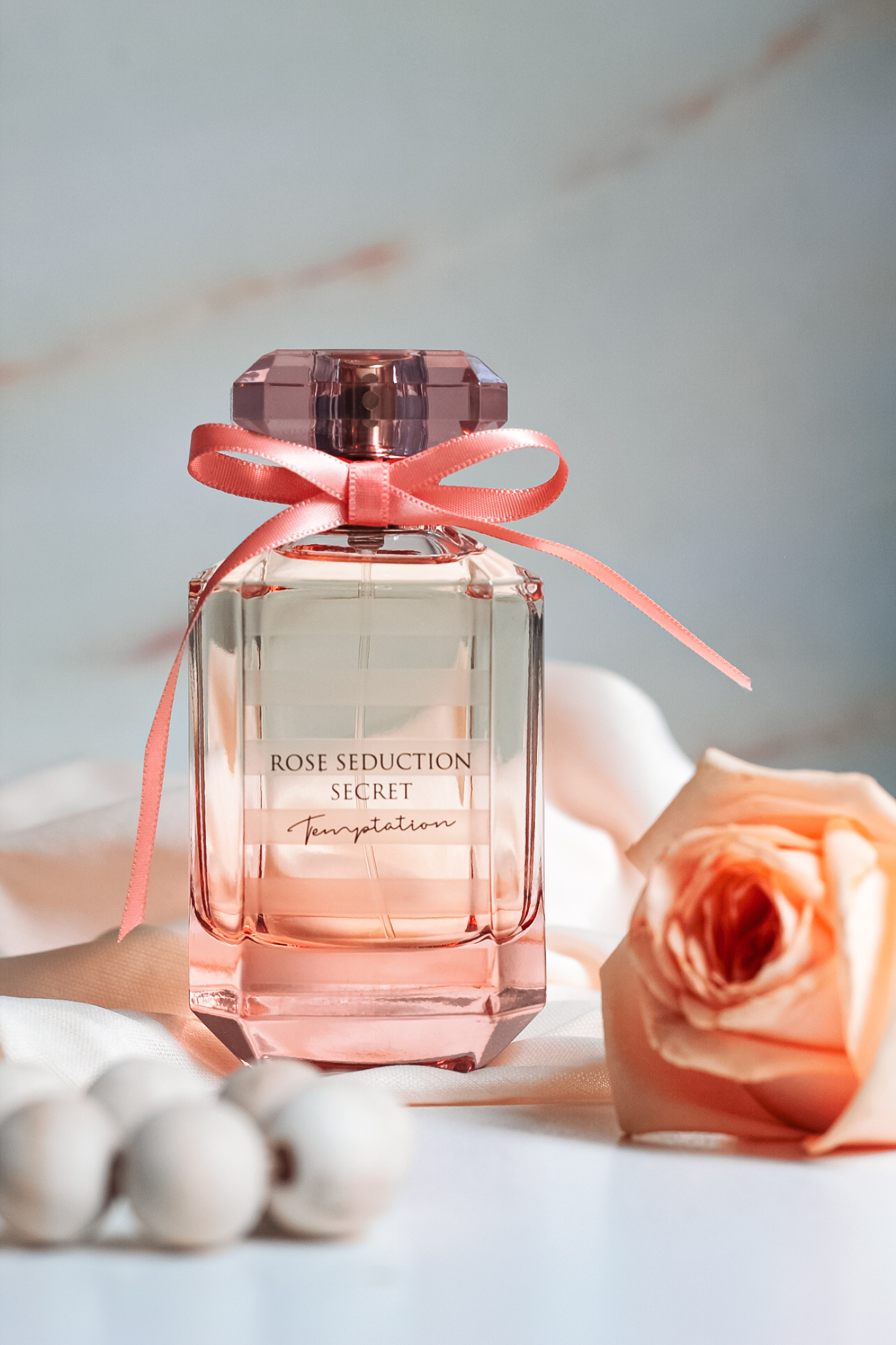  عطر بامبشل سداکشن ویکتوریا سکرت 100 میل ROSE SEDUCTION SECRET TEMPTATION 